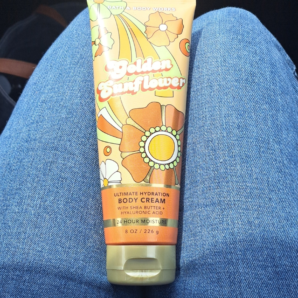 Bath & Body Works Orange Moisturizer with Sunflower Design